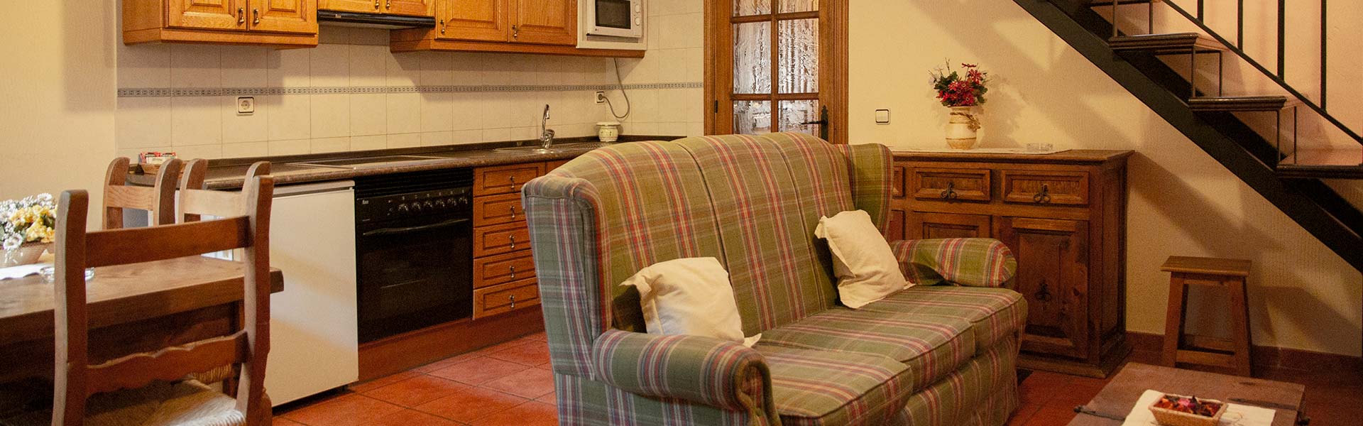 Salón casa para grupos en la Sierra de Madrid